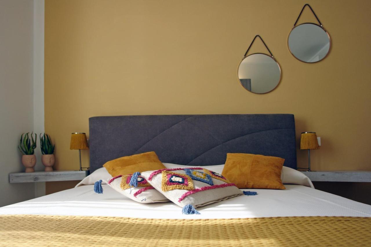 Bed And Breakfast Erilla Centenaro Buitenkant foto